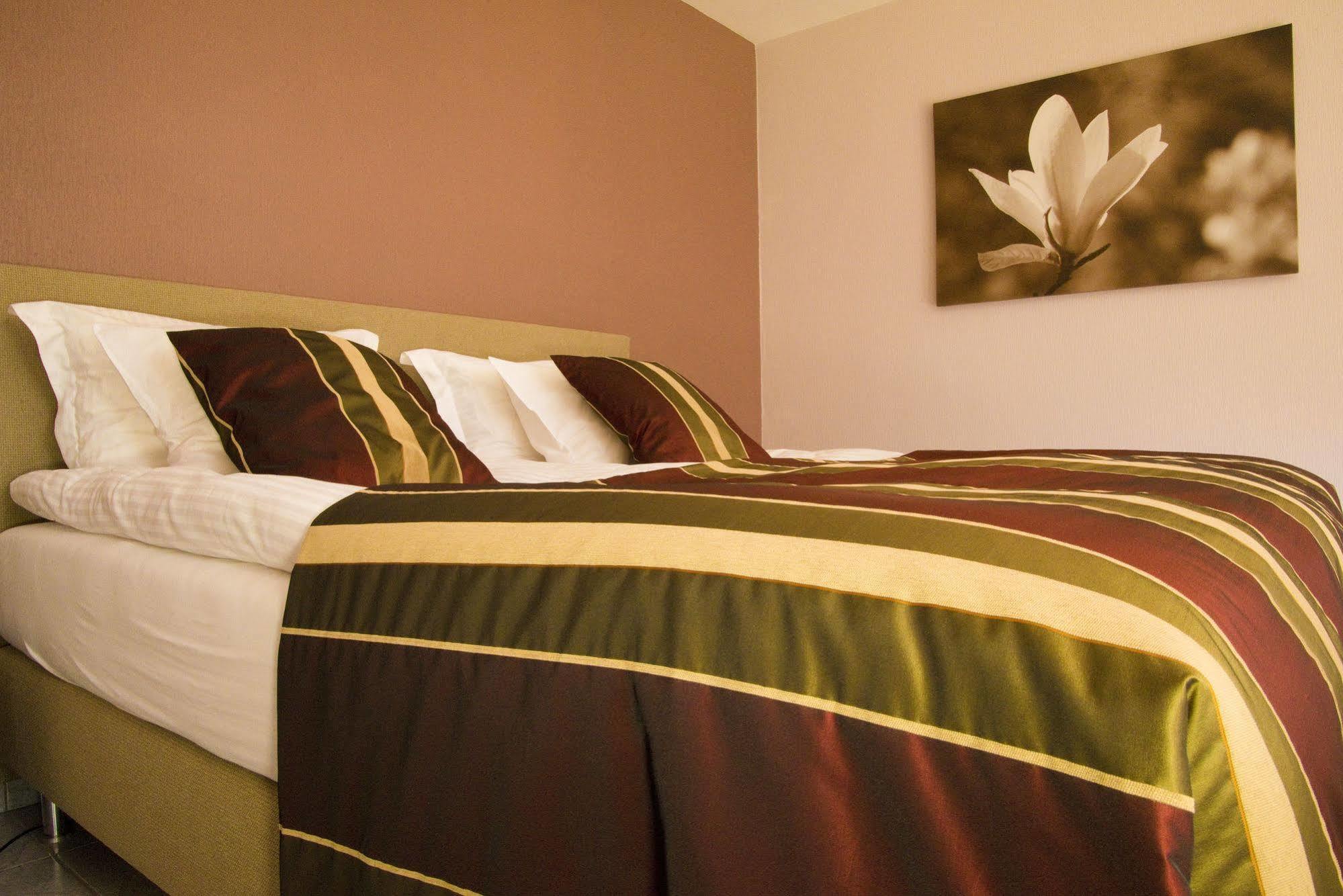 B&B Bloemenweelde Γκενκ Εξωτερικό φωτογραφία